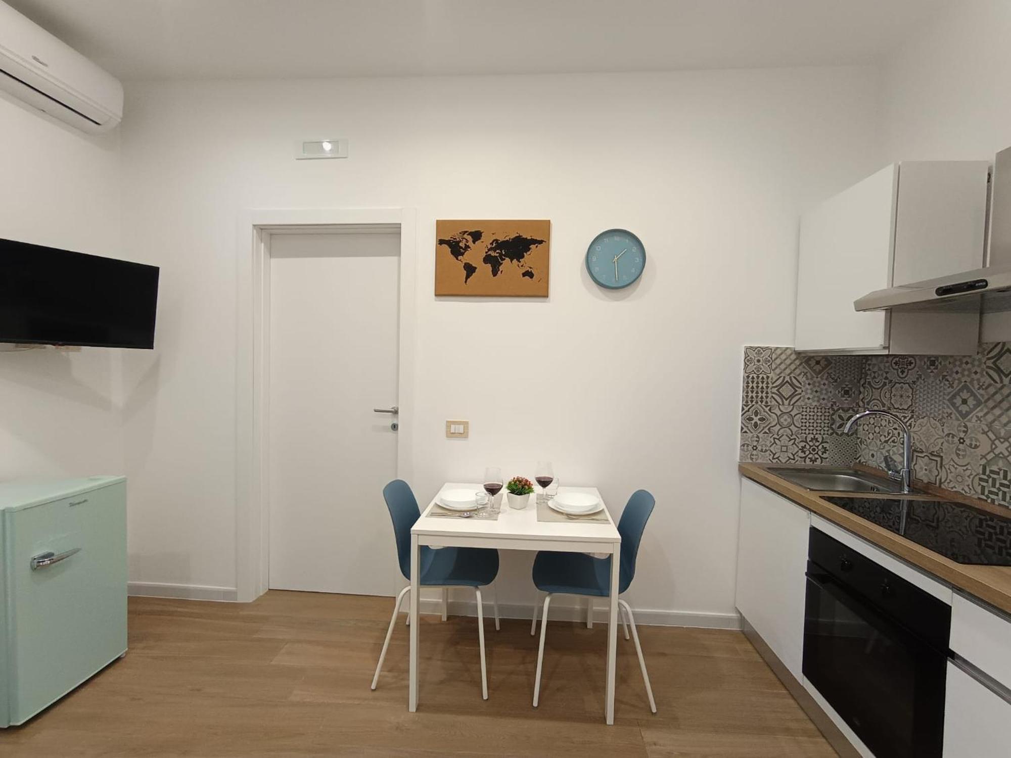 Dimora Crispi 70 Lägenhet Bari Exteriör bild